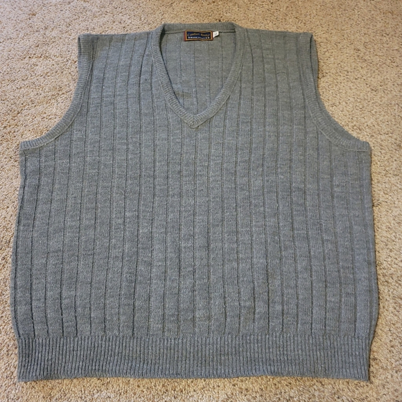 Cable Knit V-Neck Sweater Vest Men's Large Vintage - Picture 3 of 7